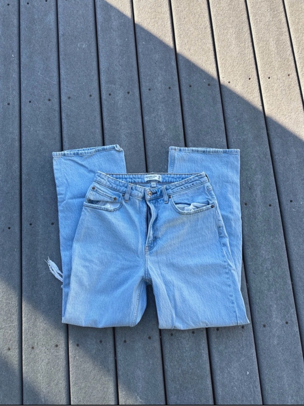 Abercrombie & Fitch Light Blue Straight-Leg Women’s Jeans